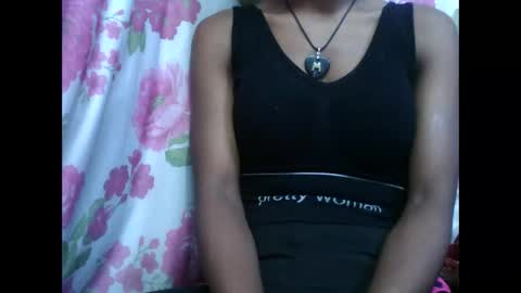 nirinahfy online show from November 21, 2025, 2:54 am