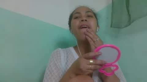 nirisouh online show from October 7, 2025, 8:22 am