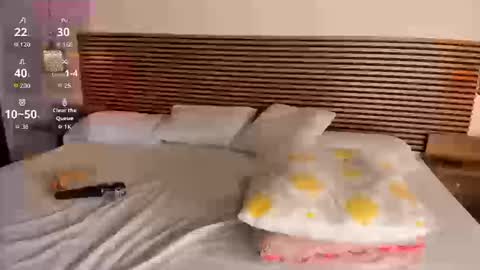 Nitha Gonzalez online show from September 9, 2025, 8:52 pm