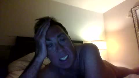 nkdjim69 online show from April 22, 2026, 8:50 am