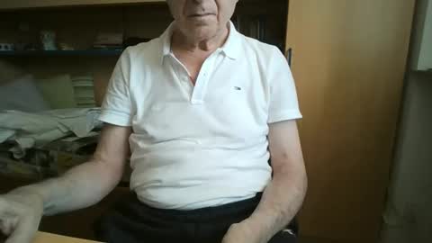 nkdyy online show from May 23, 2026, 5:28 pm