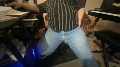 nmedge2cum online show from January 18, 2026, 10:35 pm