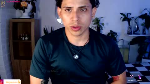 Snapshot of no_face_69 chatting on July 22, 2026, 2:03 am x online show from July 22, 2026, 2:03 am