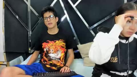 Snapshot of noa_arez chatting on February 16, 2026, 1:57 am NoaandArez online show from February 16, 2026, 1:57 am