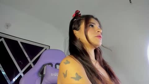 noa_roseasm online show from March 15, 2026, 1:17 pm
