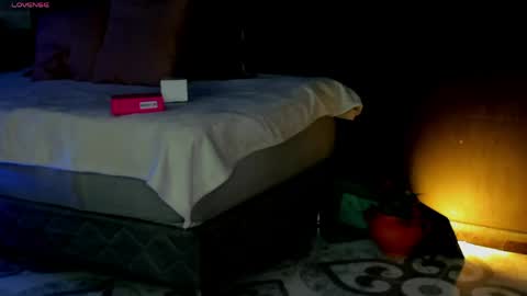 Noah  online show from April 9, 2026, 3:28 am