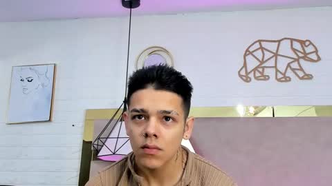 Zoe  online show from February 6, 2026, 12:30 pm