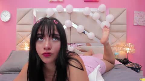 Snapshot of noah_and_kim69 chatting on July 20, 2026, 7:38 pm Zoe online show from July 20, 2026, 7:38 pm