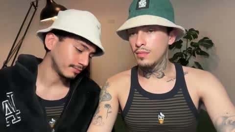 Snapshot of noah_and_steven chatting on June 11, 2026, 2:53 am noah_and_steven online show from June 11, 2026, 2:53 am