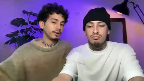 Snapshot of noah_and_steven chatting on June 22, 2026, 7:33 pm noah_and_steven online show from June 22, 2026, 7:33 pm
