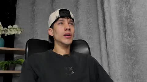 Noah Brigth online show from February 27, 2025, 12:43 am