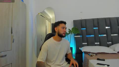 NOAH online show from March 5, 2026, 11:45 pm