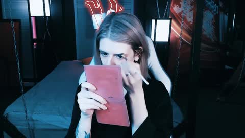 Snapshot of noah_elmer chatting on February 6, 2025, 8:02 pm REAL name LiaDM are always open online show from February 6, 2025, 8:02 pm