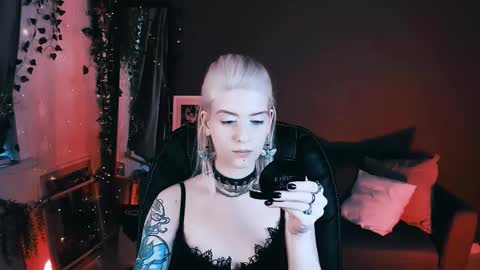 Snapshot of noah_elmer chatting on September 12, 2025, 4:07 pm REAL name LiaDM are always open online show from September 12, 2025, 4:07 pm