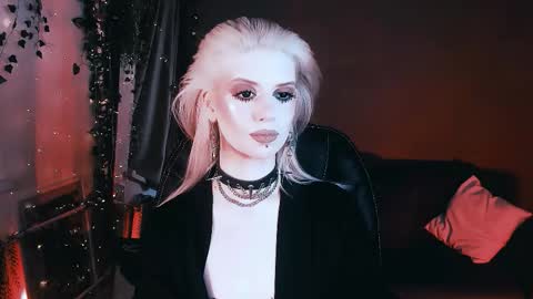 Snapshot of noah_elmer chatting on September 13, 2025, 7:46 pm REAL name LiaDM are always open online show from September 13, 2025, 7:46 pm