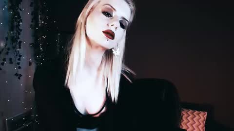 Snapshot of noah_elmer chatting on September 27, 2025, 6:13 pm REAL name LiaDM are always open online show from September 27, 2025, 6:13 pm