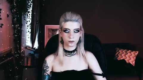 Snapshot of noah_elmer chatting on October 5, 2025, 8:56 am REAL name LiaDM are always open online show from October 5, 2025, 8:56 am