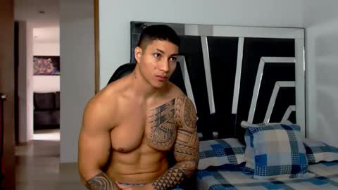 Snapshot of noah_harris01 chatting on June 8, 2026, 1:44 pm Noah Harris01 online show from June 8, 2026, 1:44 pm