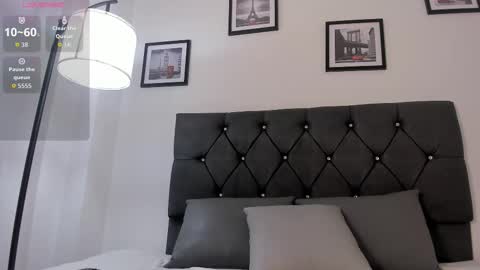 Snapshot of noah_johes chatting on November 9, 2025, 4:00 am noah_johes online show from November 9, 2025, 4:00 am