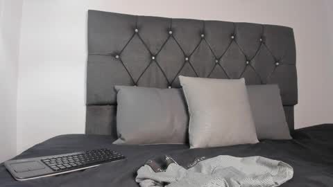 noah_johes online show from February 25, 2026, 3:16 am