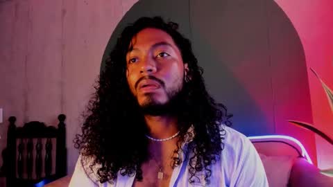 Noah online show from February 1, 2025, 9:19 pm