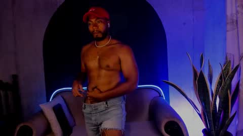 Noah online show from March 1, 2025, 3:43 am