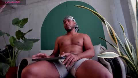 Noah online show from December 20, 2025, 4:58 pm