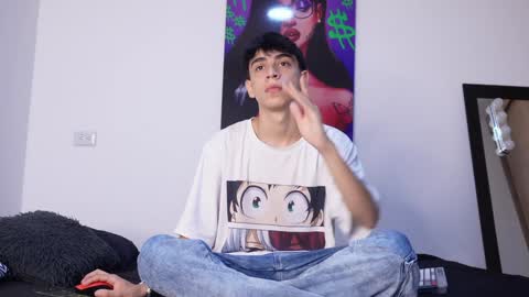 Snapshot of noah_loveboy chatting on January 7, 2025, 2:53 am Noah online show from January 7, 2025, 2:53 am