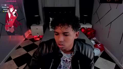 noah_smith04 online show from February 15, 2025, 12:33 pm