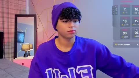 noah_smith04 online show from October 29, 2025, 12:51 pm