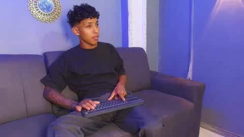 NOAH SMITH online show from March 4, 2026, 3:12 am