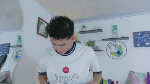 Snapshot of noah_tyler_ chatting on June 19, 2026, 7:06 pm noah tyler online show from June 19, 2026, 7:06 pm