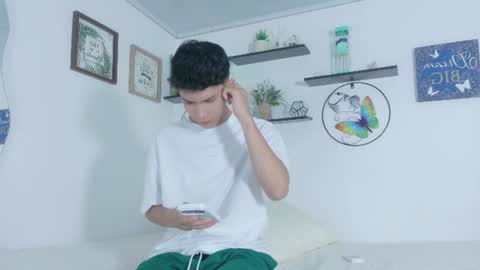 Snapshot of noah_tyler_ chatting on July 8, 2026, 7:51 pm noah tyler online show from July 8, 2026, 7:51 pm