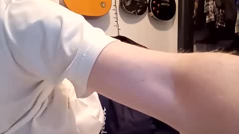 Noah Wesley online show from January 14, 2025, 2:19 am