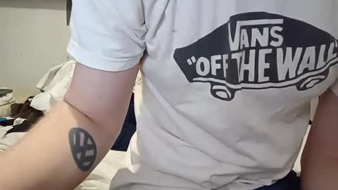 Noah Wesley online show from February 12, 2025, 4:23 am