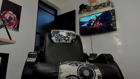 LIAM- noah online show from December 26, 2024, 3:42 pm