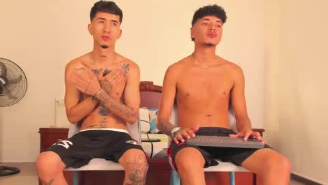 noahdaviss online show from September 8, 2025, 11:59 pm