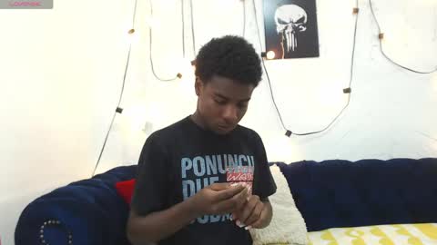 Snapshot of noahjhonson69 chatting on April 26, 2026, 12:14 pm noah online show from April 26, 2026, 12:14 pm