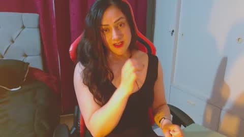 Noamartin online show from September 10, 2025, 11:27 pm