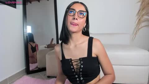 Noami Rose  online show from September 23, 2025, 12:46 am