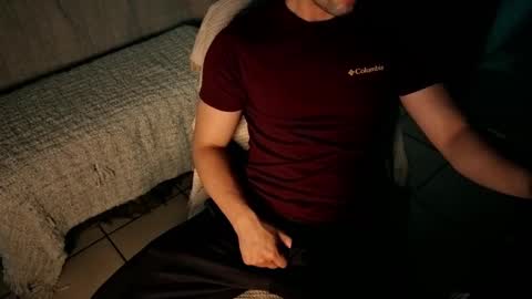 nobudget06 online show from October 3, 2025, 7:11 pm