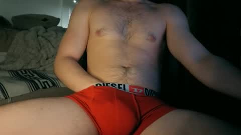 nobudget06 online show from February 3, 2026, 2:11 pm