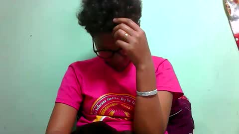 noellah online show from September 10, 2025, 6:57 am