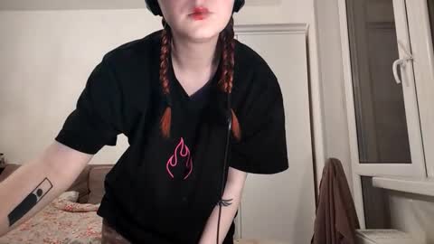 Lisa online show from February 24, 2026, 7:34 pm