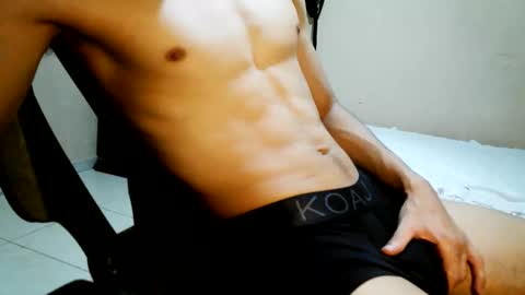 nofacebaby_ online show from May 15, 2026, 10:06 pm