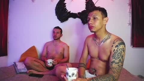 noha_and_iam1 online show from April 12, 2026, 11:26 am