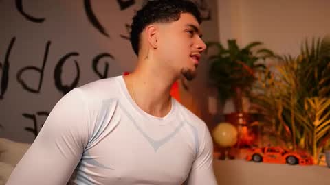 kevin online show from September 12, 2025, 8:53 pm