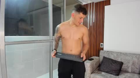 nohabennett7 online show from March 7, 2026, 2:08 am