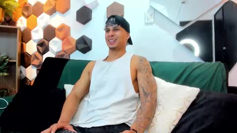 nohanhunter online show from October 17, 2025, 11:46 am