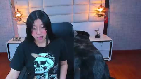  Nohemi   online show from January 6, 2026, 7:39 pm